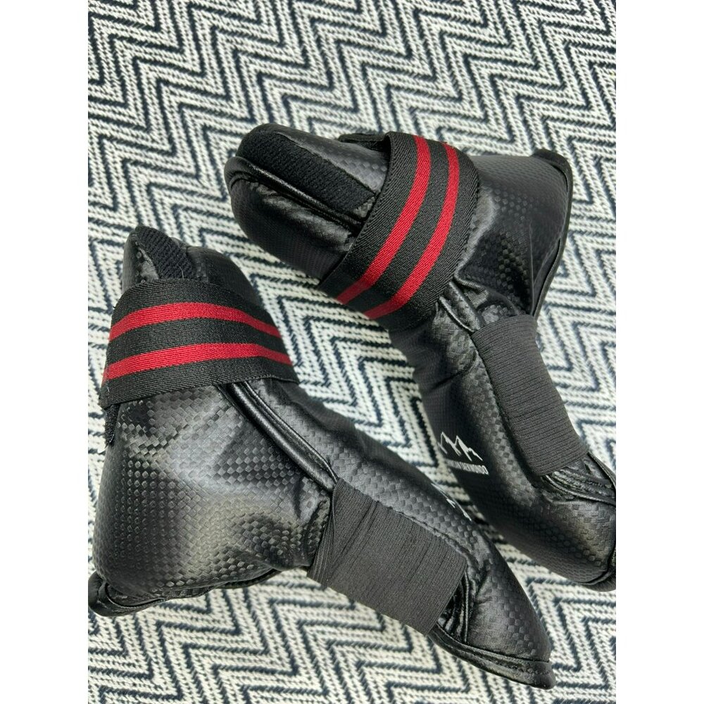 Shimsan Taekwondo Sparring Gloves & Foot Guards Set CHS Black/Red Long Life Prod - Picture 6 of 6